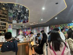 Web3 咖啡馆见闻：狂热、暴富、落寞，欲望永不打烊