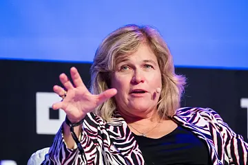 Franklin Templeton CEO Jenny Johnson:已对加密货币进行小额投资 Franklin Templeton CEO Jenny Johnson:已对加密货币进行小额投资